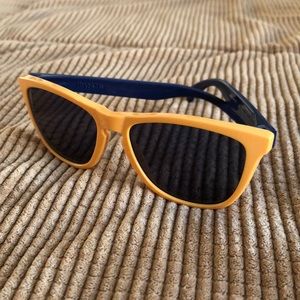 Oakley Frogskins sunglasses